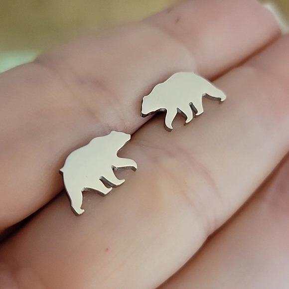 🔥LAST PAIR🔥 POLAR BEAR STUD EARRINGS - Picture 3 of 5